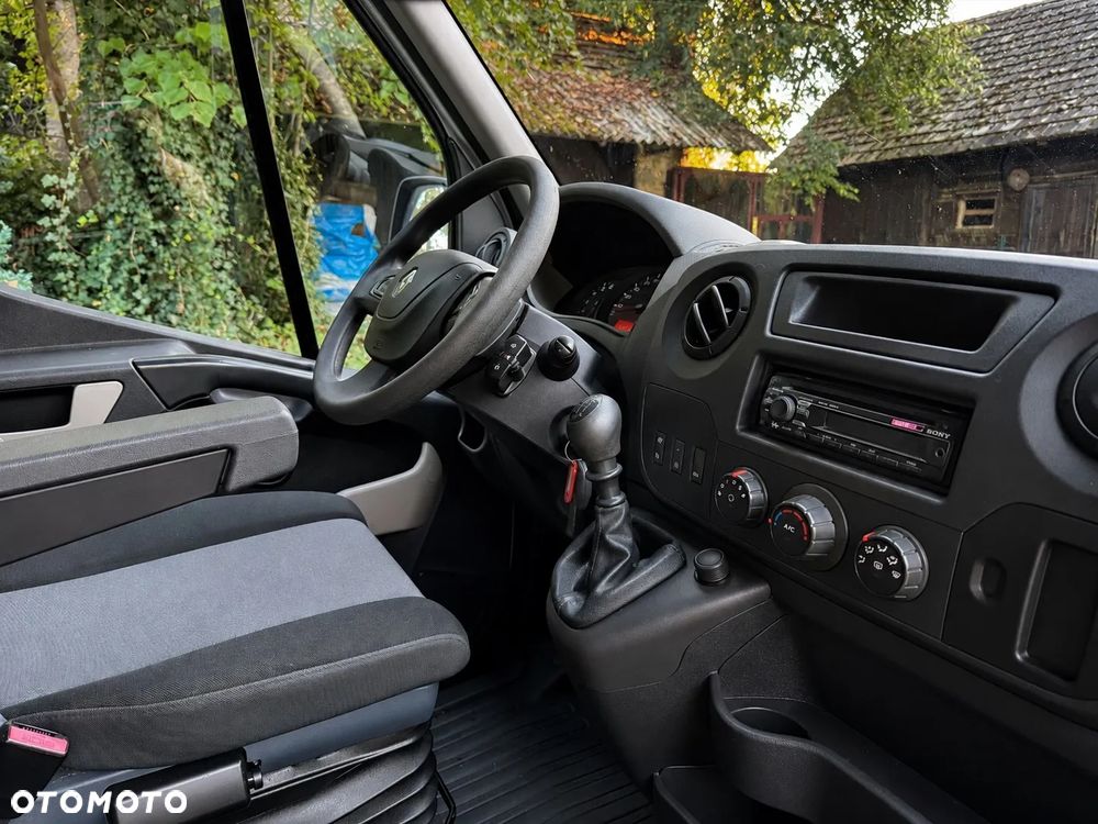 Renault Master - 17