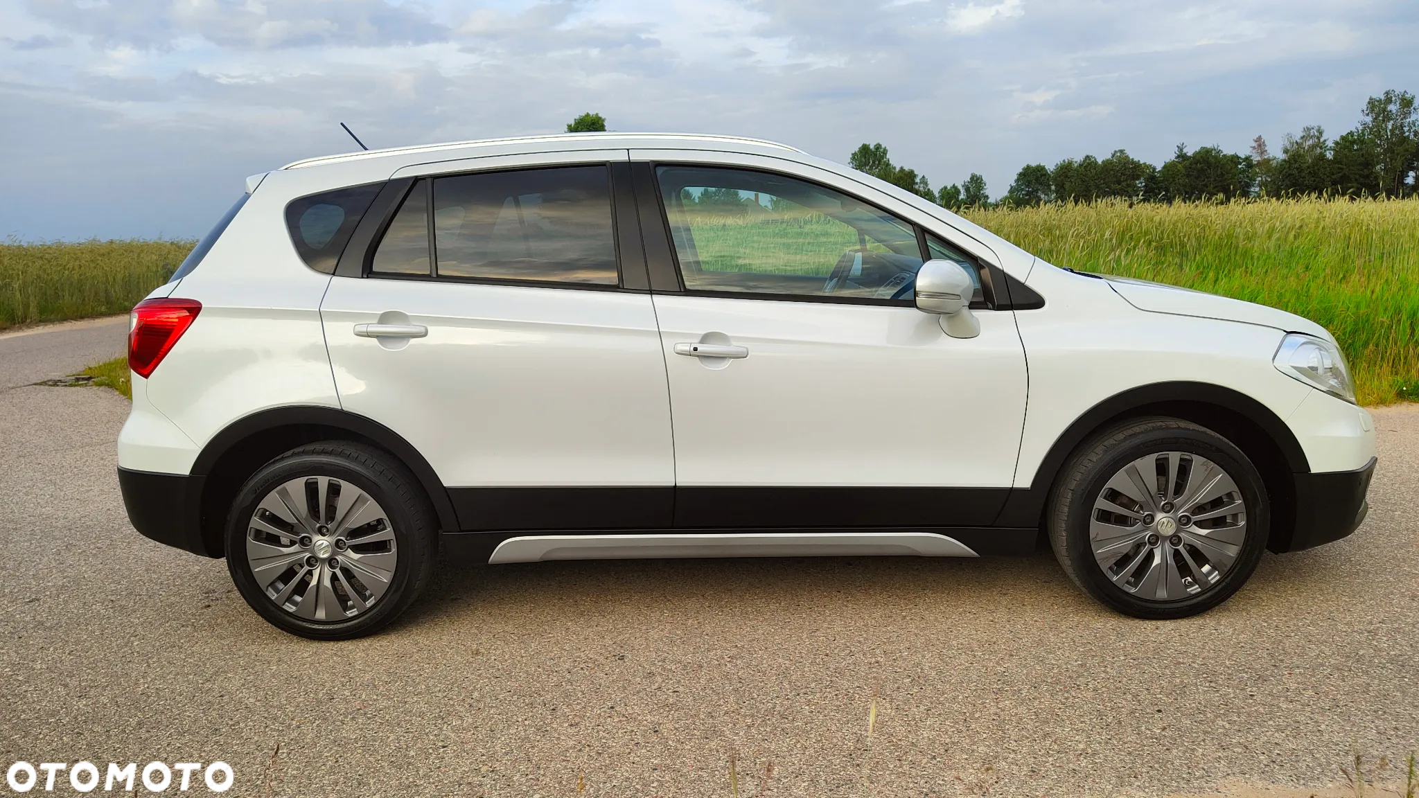 Suzuki SX4 S-Cross 1.6 Premium Plus 4WD - 14