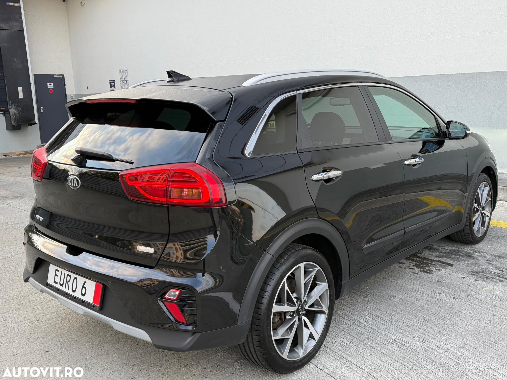 Kia Niro 1.6 GDI 2WD Aut. Spirit - 17