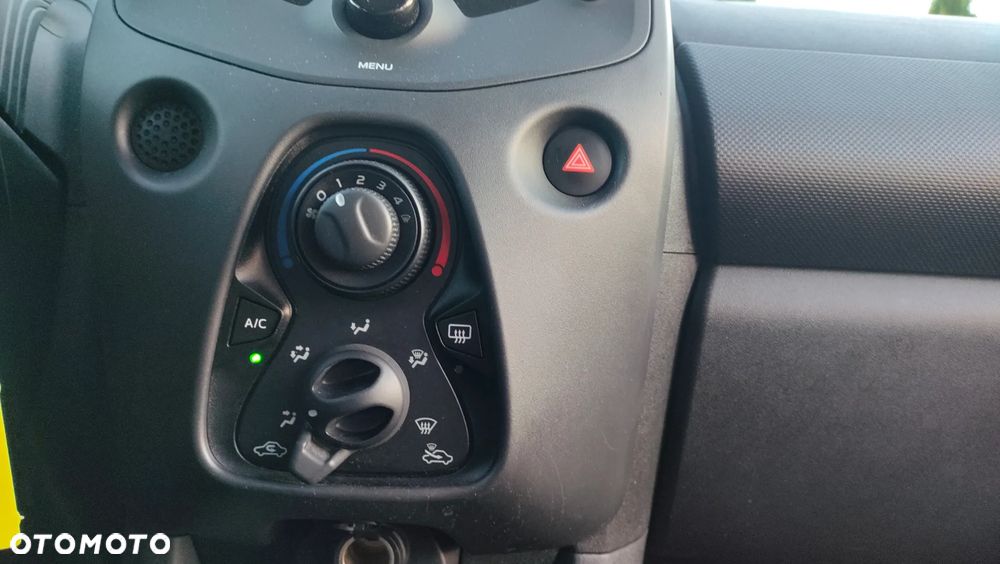 Toyota Aygo x-cite - 13
