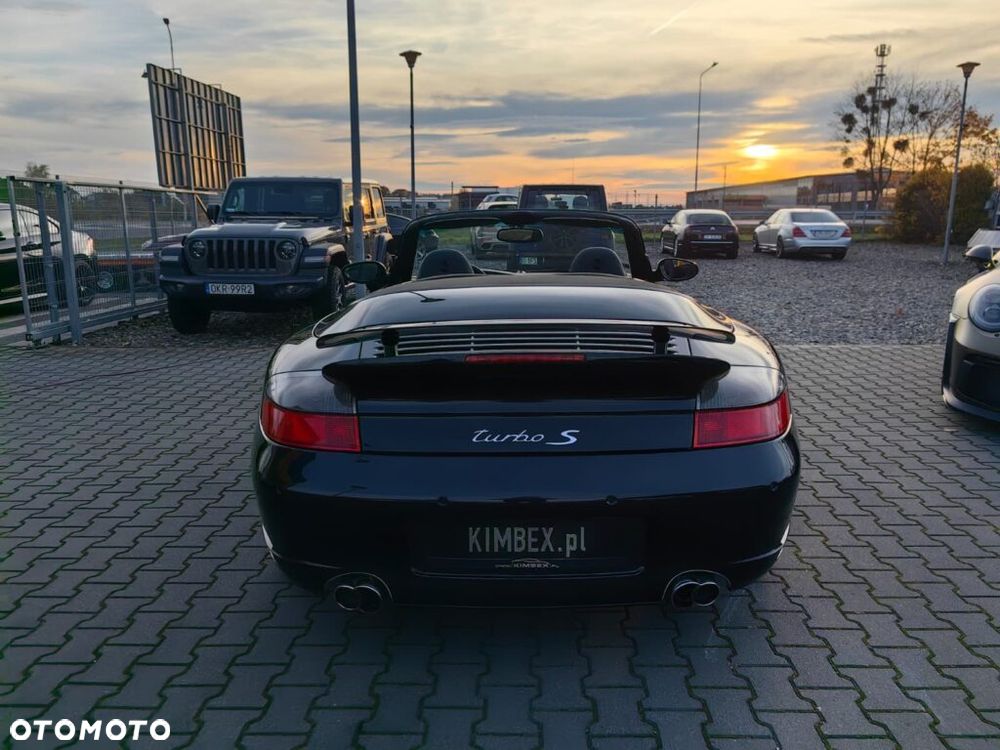 Porsche 911 - 8