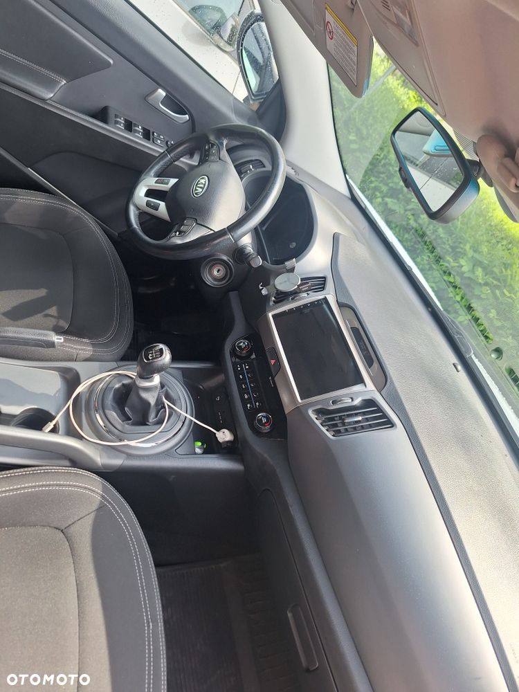 Kia Sportage - 8