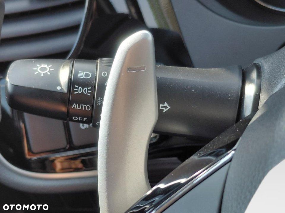 Mitsubishi Outlander - 15