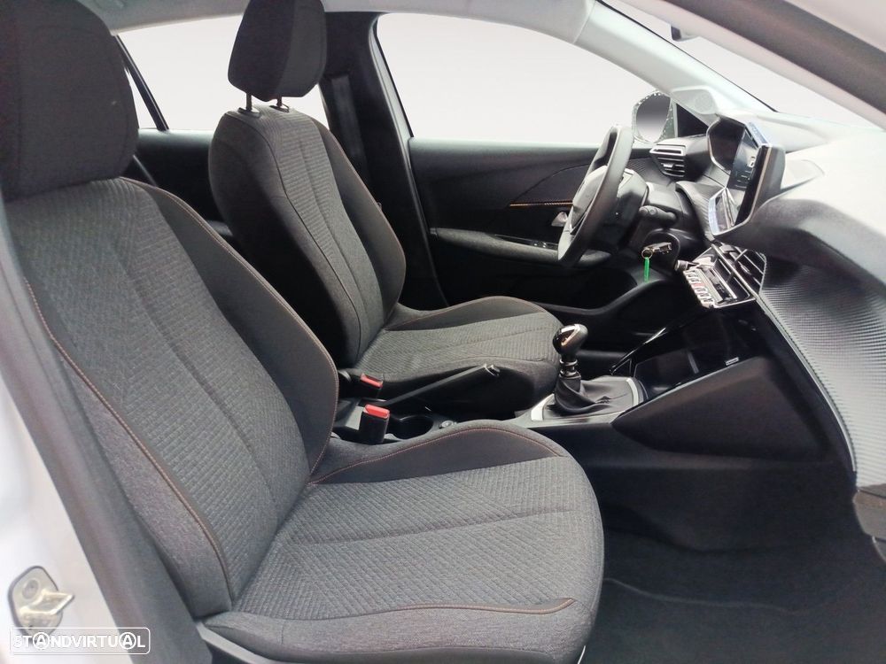 Peugeot 208 1.2 PureTech Style - 15