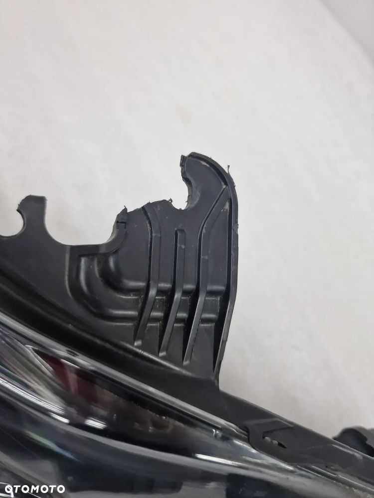TOYOTA AYGO II 14- LEWA LAMPA PRZEDNIA PRZÓD , NR KOITO 0H-17 , NR AUKCJI LA270 - 7