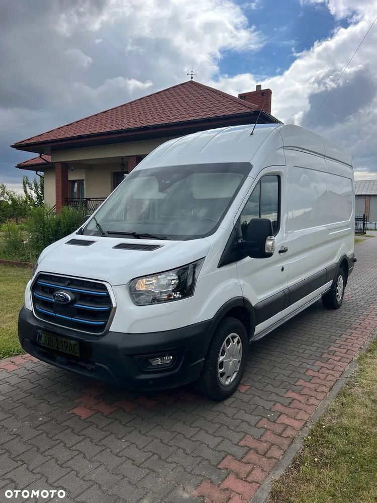 Ford E-Transit - 2
