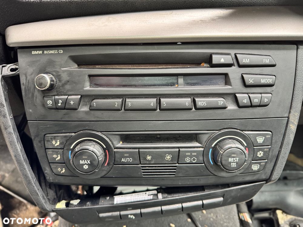 BMW e87 120d 1 klapa zderzak tył błotnik ćwiartka - 9