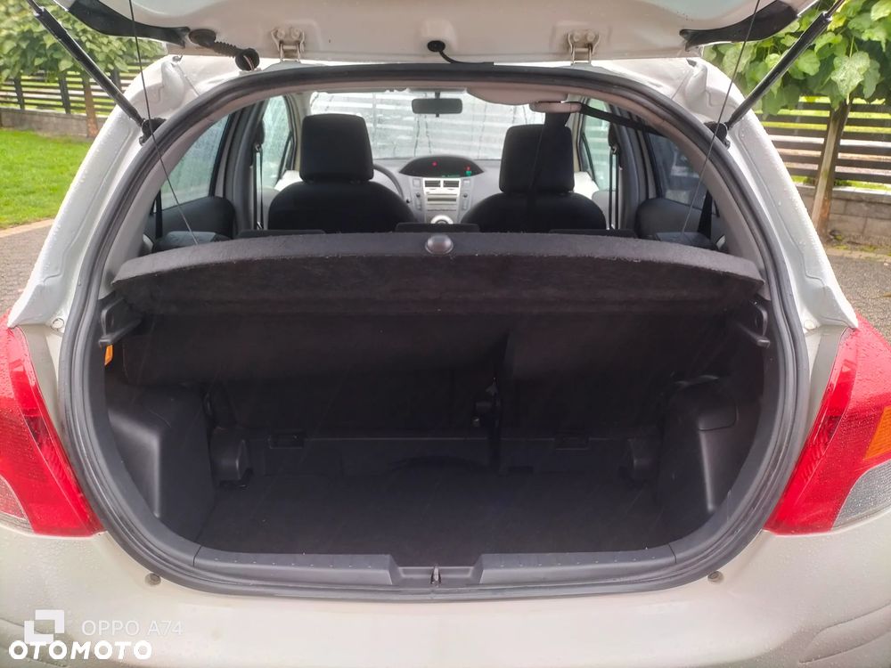 Toyota Yaris 1.0 Luna - 13