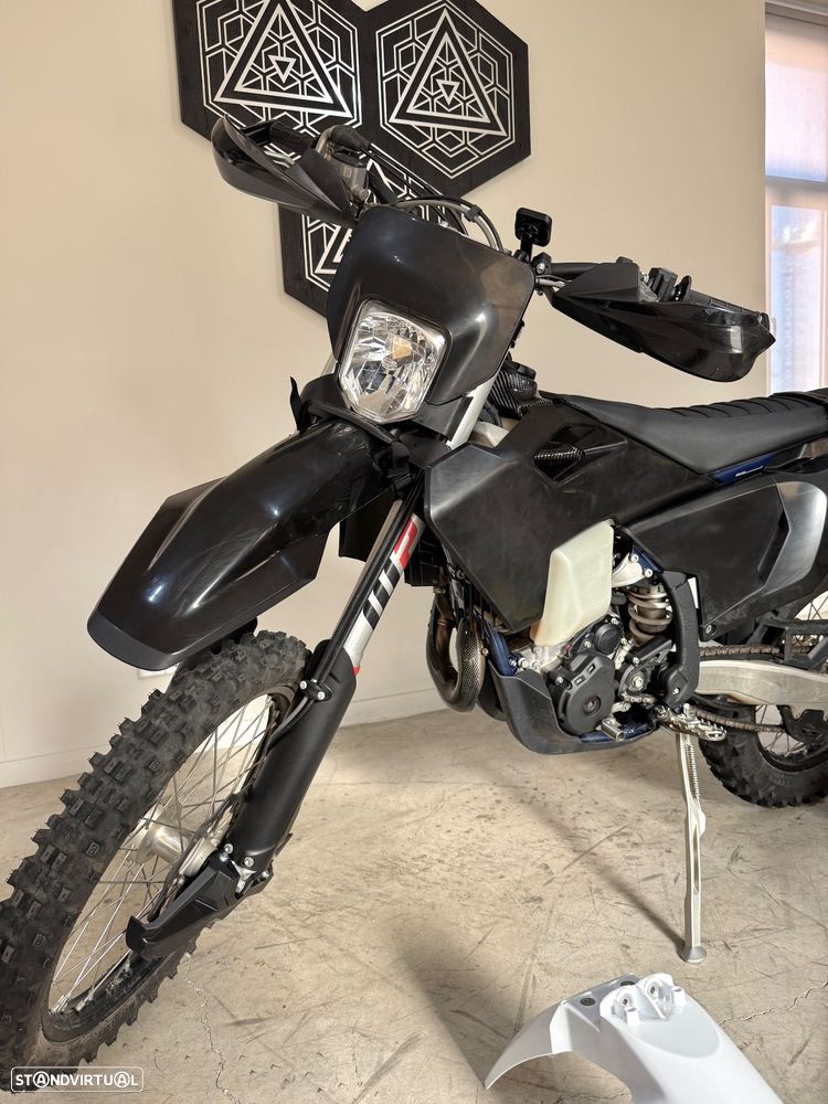 Husqvarna FE - 2