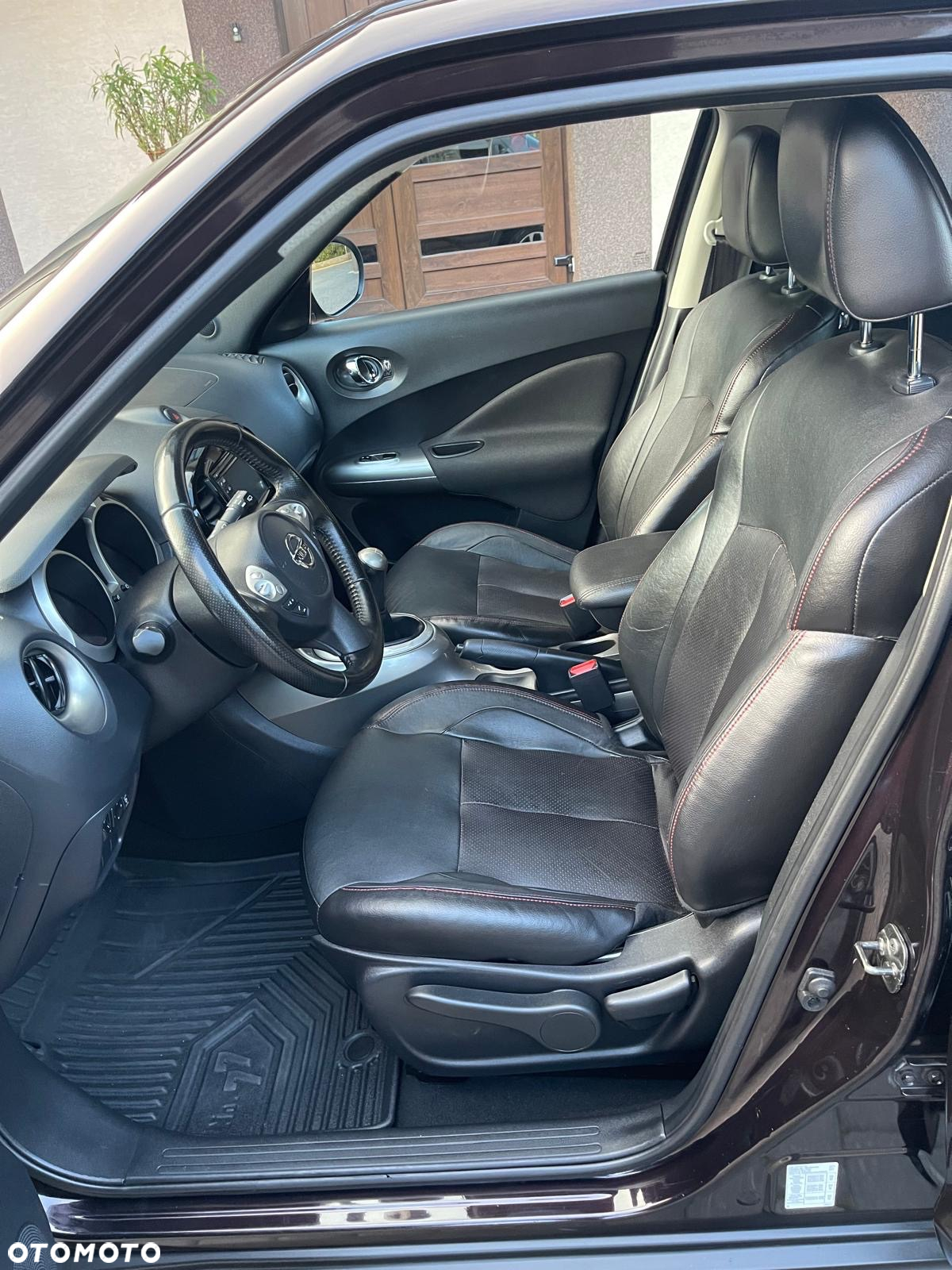Nissan Juke 1.6 Tekna S&S - 22