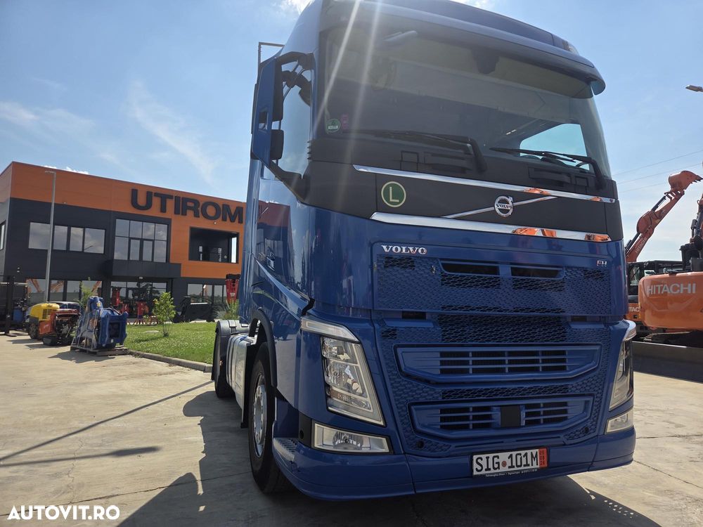 Volvo FH500, 2020, 535.000km, 2 rezervoare, ANV NOI, AUTOMATA, Clima STATIONARE, FRIGIDER, Aeropachet, rulata doar in GERMANIA, posibilitate leasing 4 ani, STARE FOARTE BUNA-PROMOTIE 46.900 EUR+Tva - 25