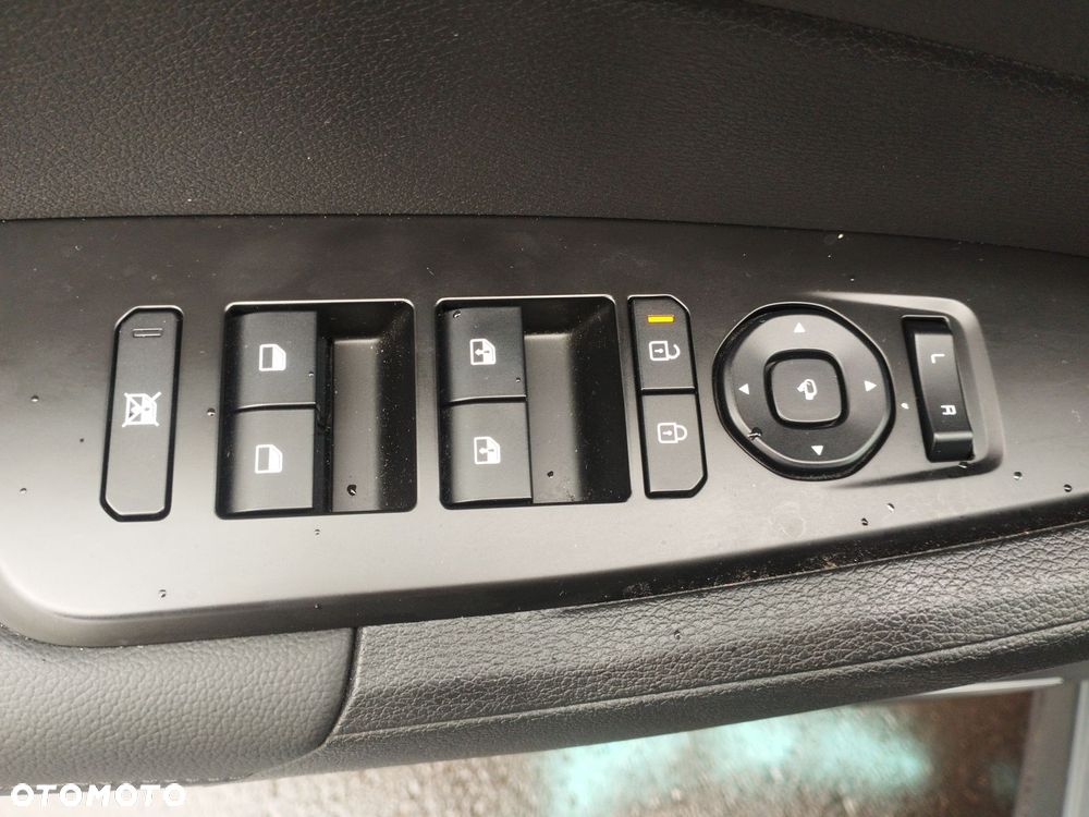 Kia Sportage 1.6 T-GDI Anniversary 2WD DCT - 26