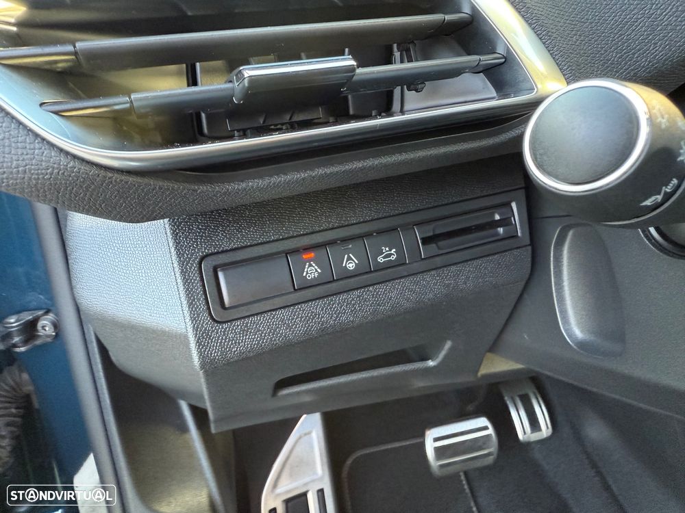 Peugeot 3008 1.5 BlueHDi GT Line EAT8 - 27