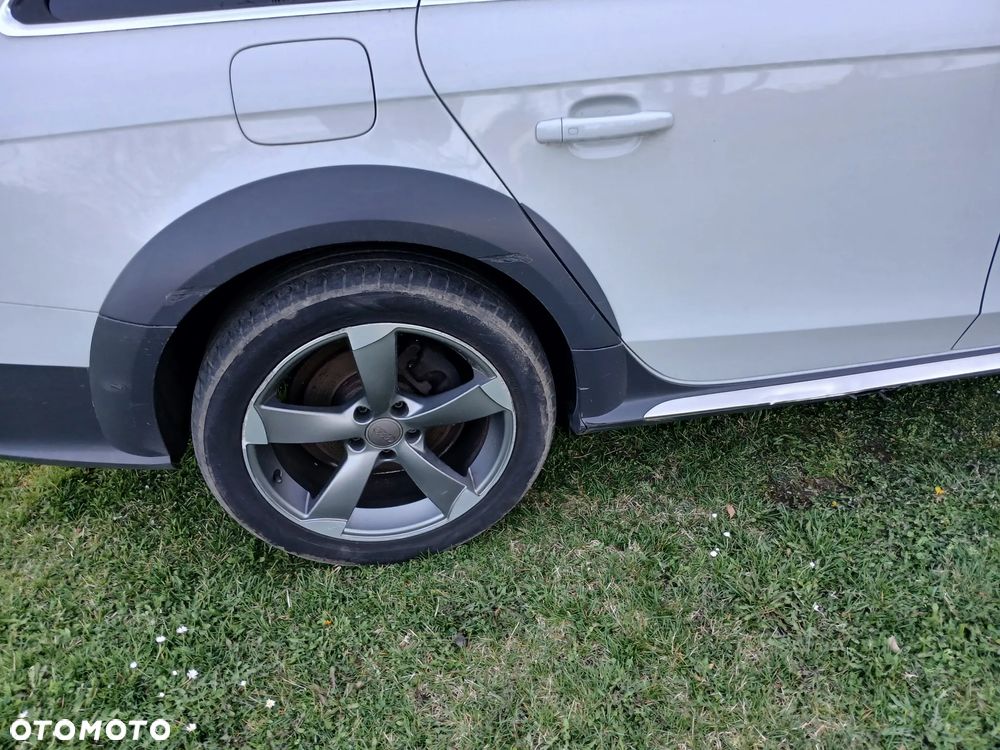 Audi A4 Allroad 2.0 TDI Quattro S tronic - 6