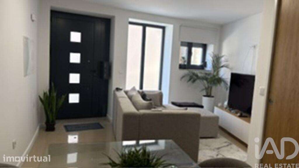 Casa / Villa T2 em Penafiel de 73 m2 - Grande imagem: 2/33