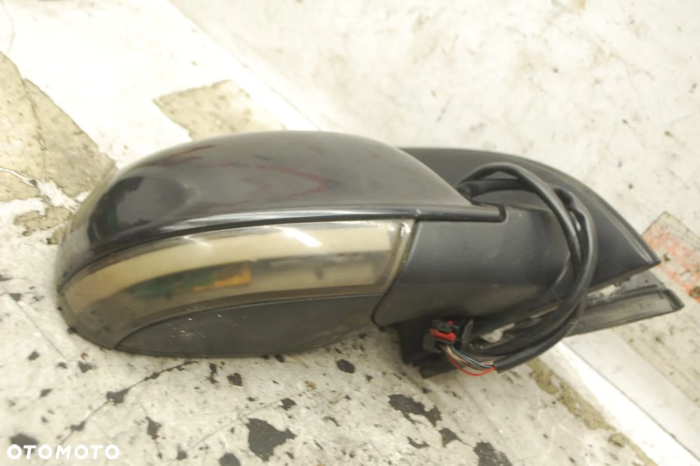 LUSTERKO PRAWY PRZÓD PRZEDNIE PRAWE LA7W/ LC9Z/ LC5J/ LD5Q 7 PIN/ 6 PIN VW GOLF V - 12