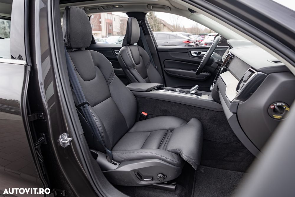 Volvo XC 60 Recharge T6 Twin Engine eAWD Inscription Expression - 19