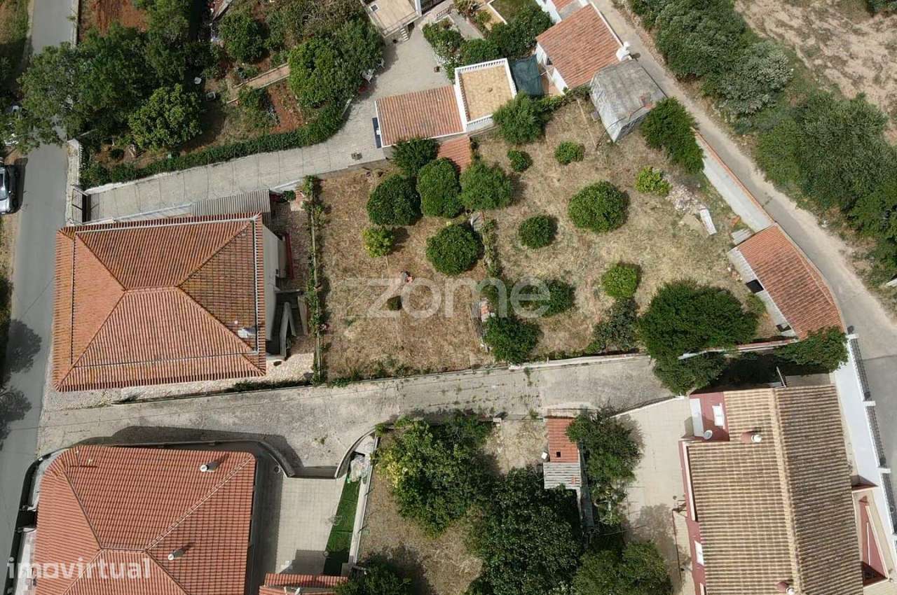 Moradia T3 c/ Garagem e Terreno em Messines de Baixo - Grande imagem: 5/60