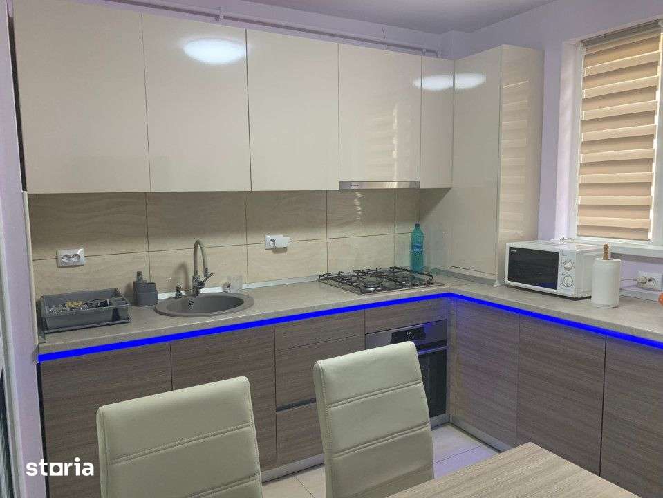 Apartament de 3 camere, 68 mp, Zona Terra — fotografia 1