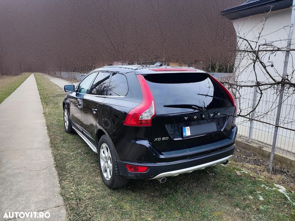 Volvo XC 60 D5 AWD Summum - 2