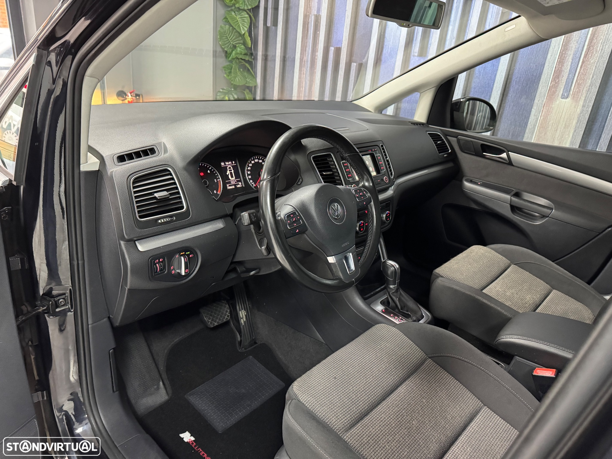 VW Sharan 2.0 TDI Confortline DSG - 7