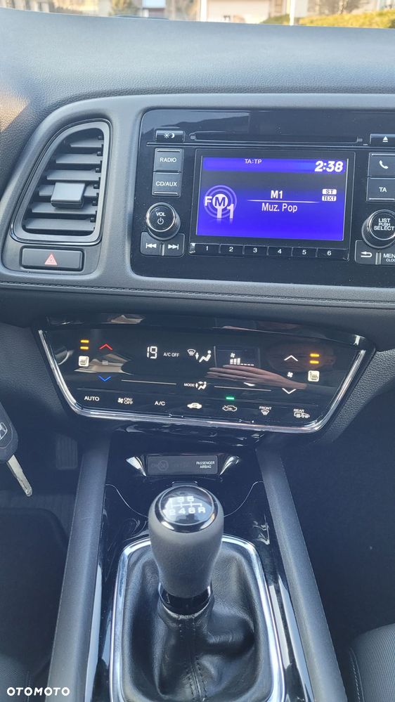 Honda HR-V 1.6 i-DTEC Executive - 16