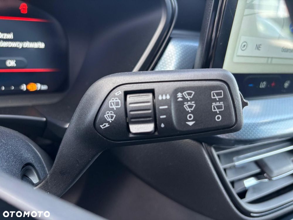 Ford Kuga - 24
