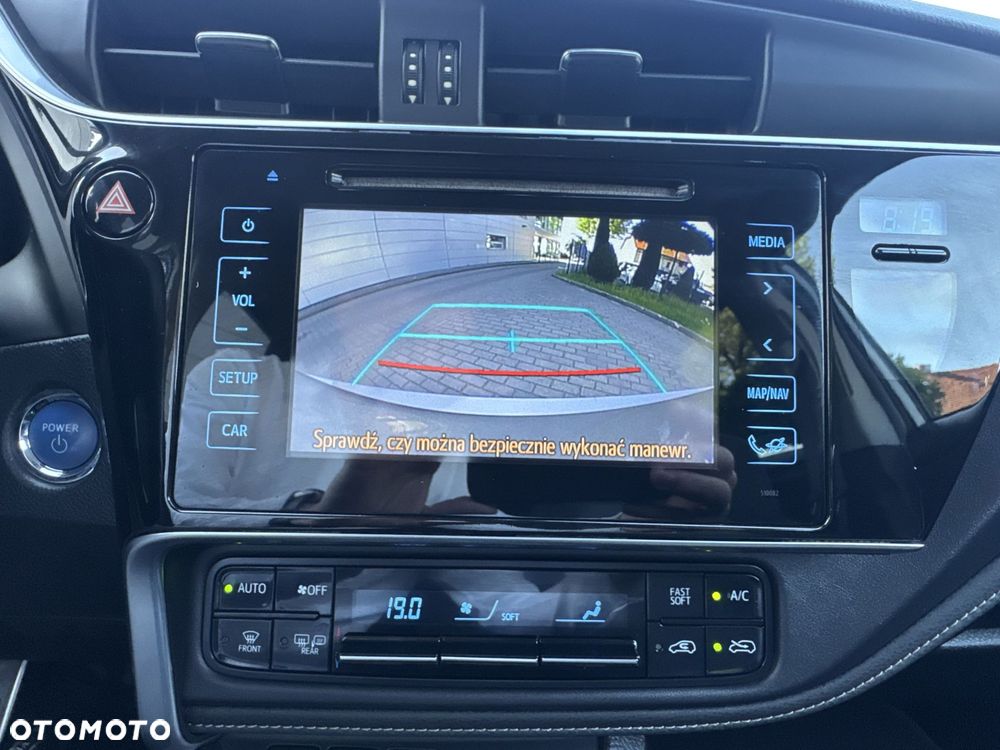 Toyota Auris - 27