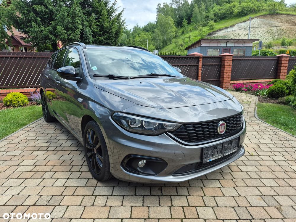 Fiat Tipo 1.4 T-Jet 16v S-Design - 1