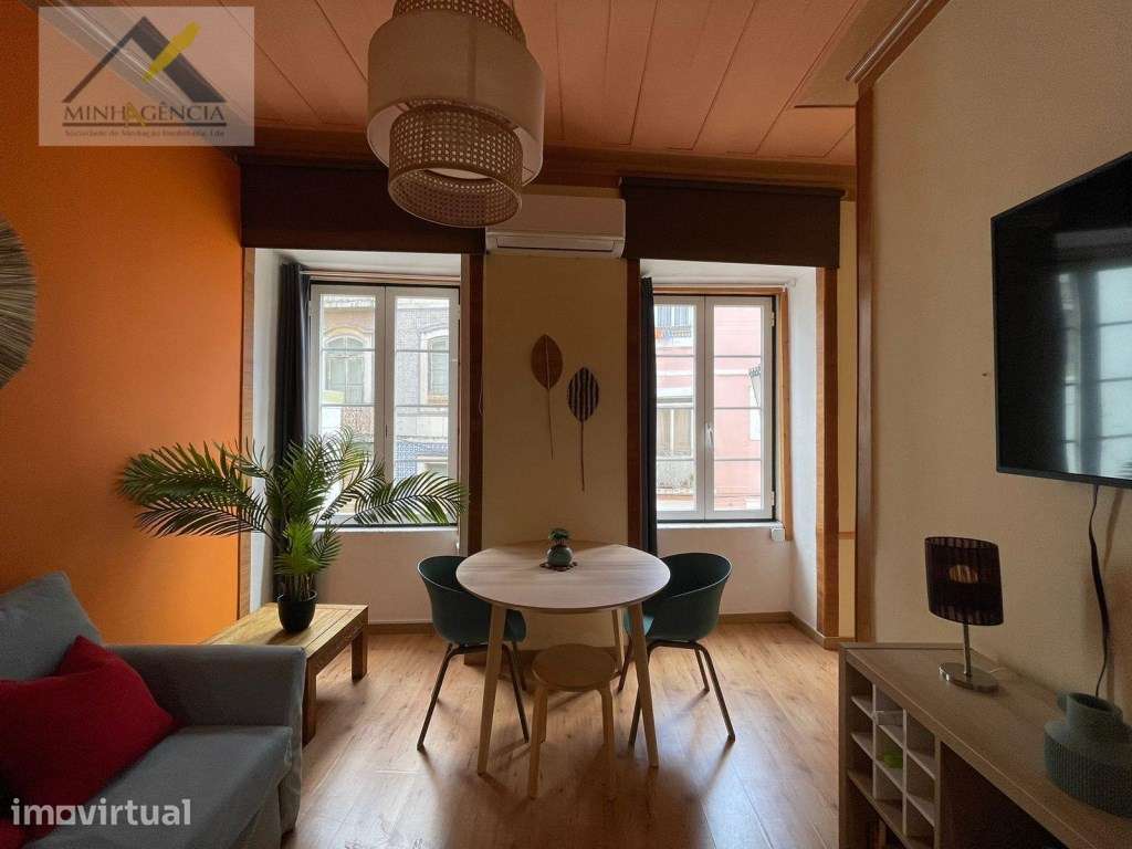 Apartamento T1 junto à Praça do Bocage em Setúbal - Grande imagem: 3/17