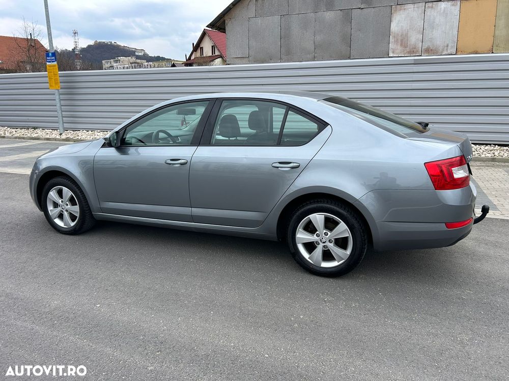 Skoda Octavia 1.2 TSI FAMILY - 3