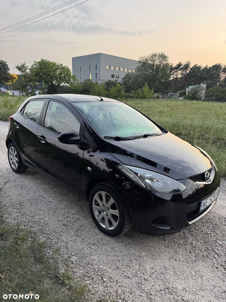 Mazda 2 - 3
