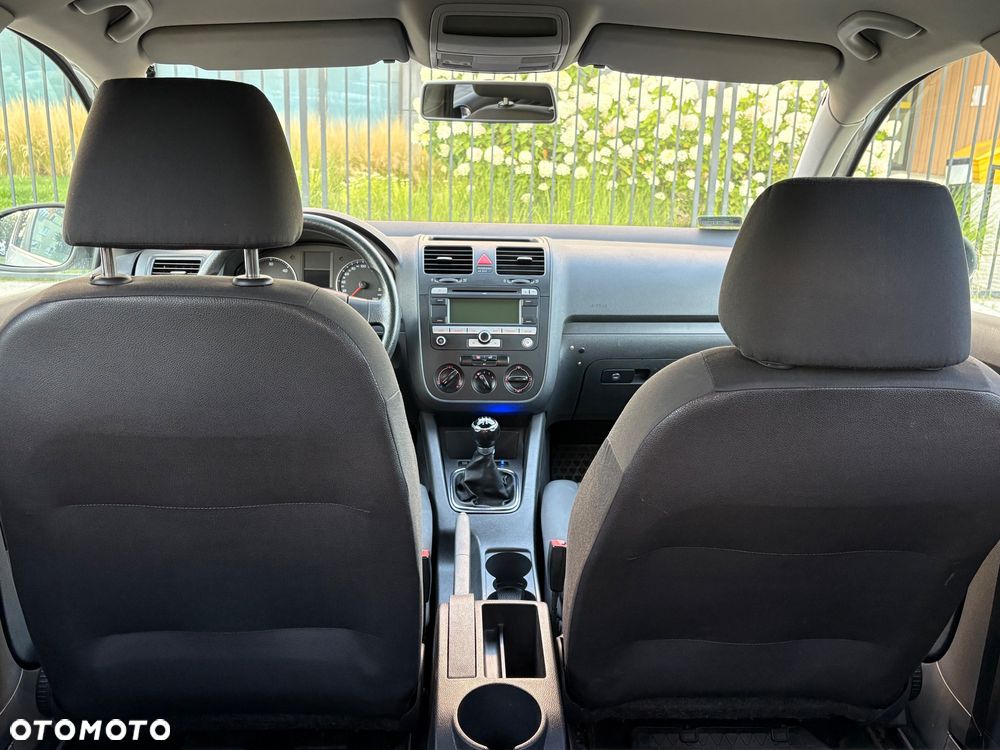 Volkswagen Golf V 1.9 TDI Comfortline - 11