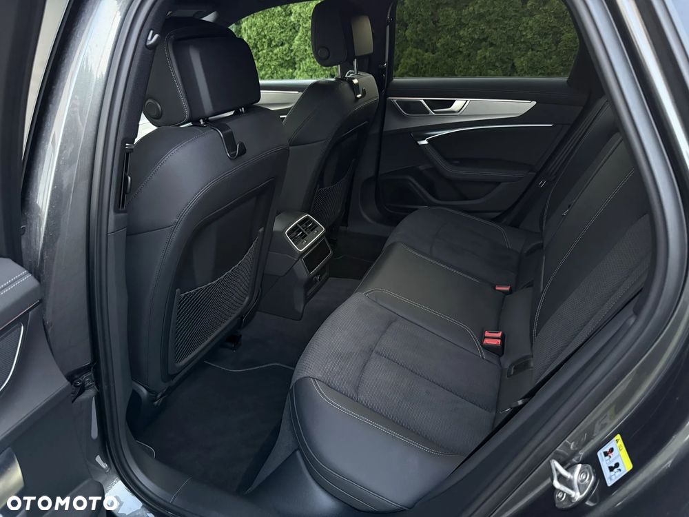 Audi A6 - 12