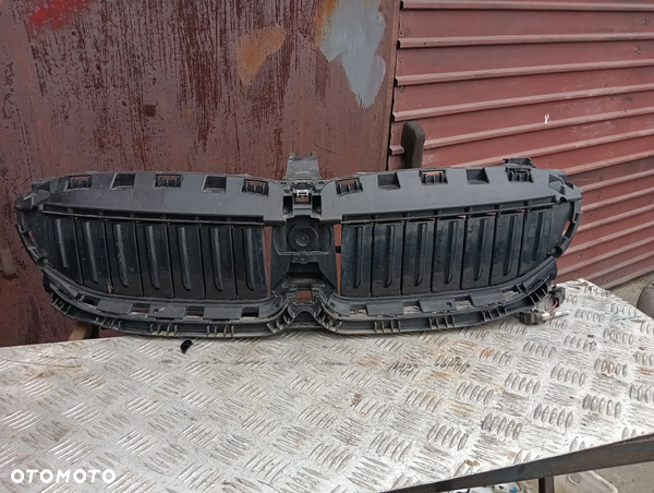 bmw 3 g20 g21 wlot kanal roleta zaluzja powietrza 5a22c60 9881646
