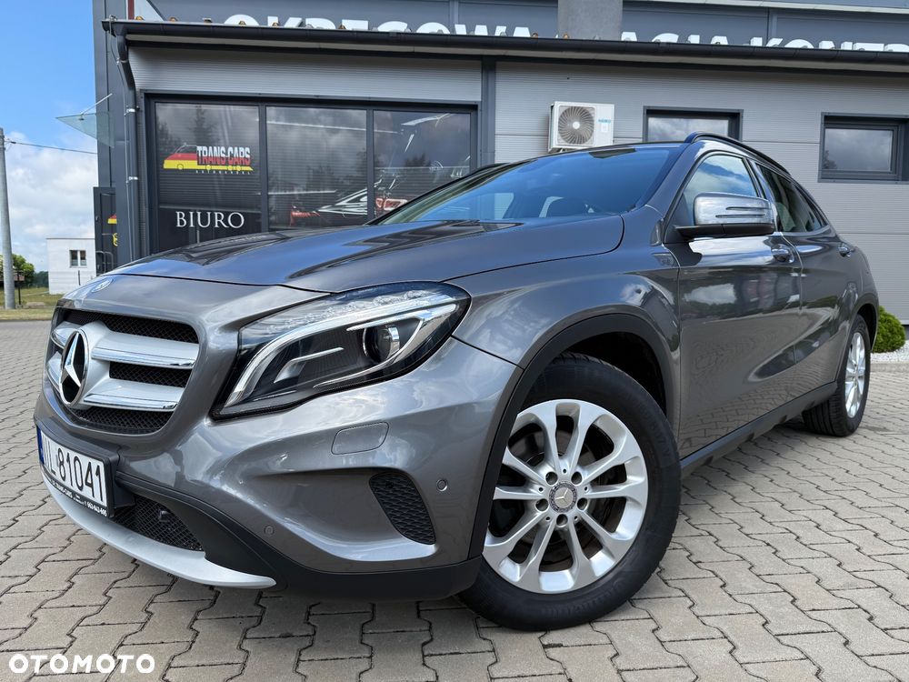 Mercedes-Benz GLA 200 Edition 1 - 2