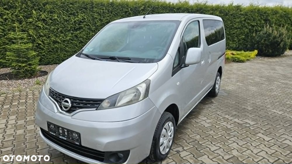 Nissan NV 200 Evalia - 9