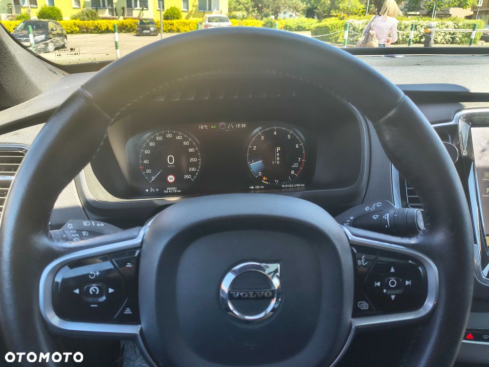 Volvo XC 90 - 6