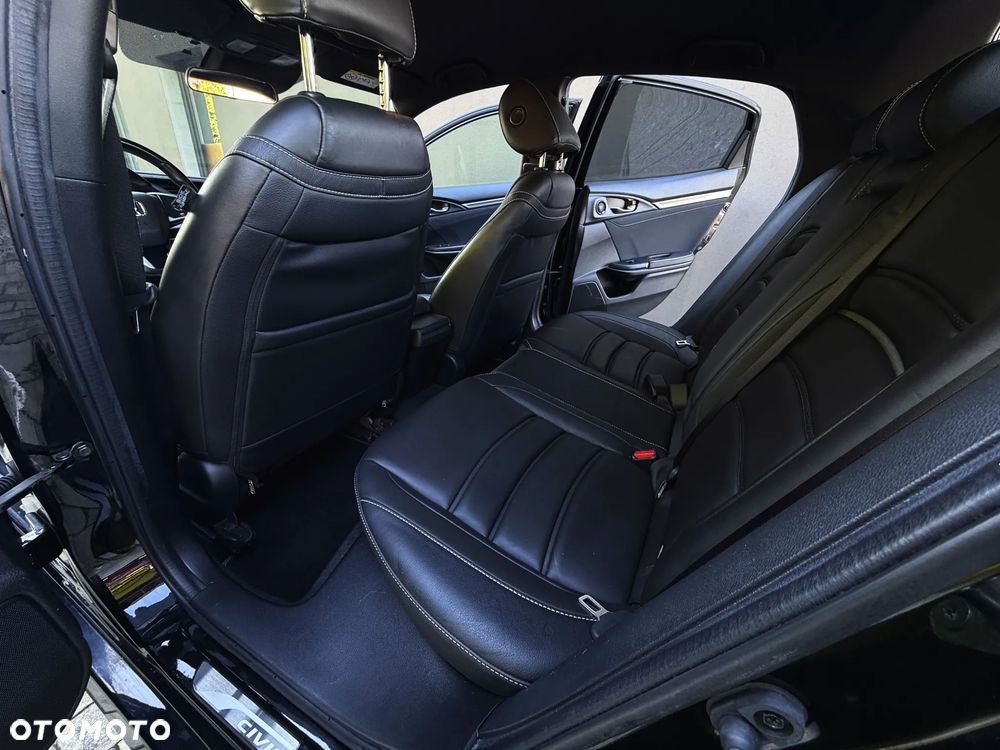 Honda Civic 1.0 i-VTEC Turbo CVT Elegance - 18