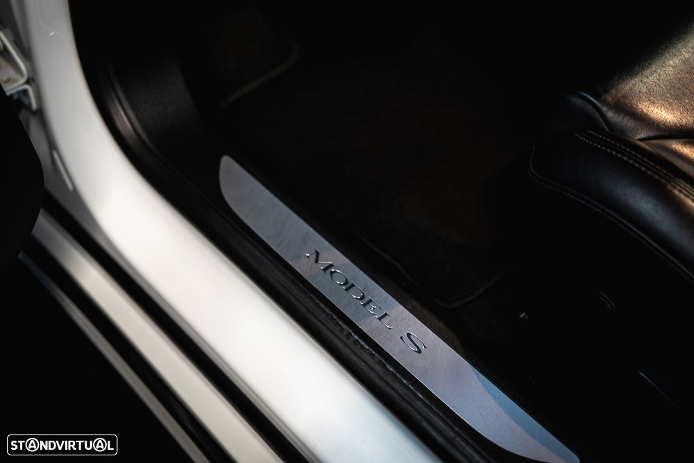 Tesla Model S 75D AWD - 25