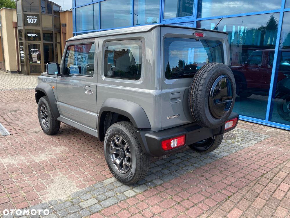 Suzuki Jimny - 35
