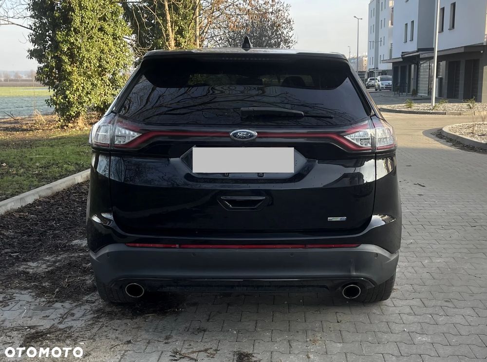 Ford Edge 2.0 EcoBlue Bi-Turbo 4x4 Titanium - 4