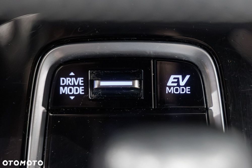 Toyota Corolla 1.8 Hybrid Comfort - 41