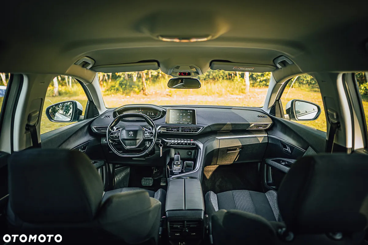 Peugeot 5008 1.5 BlueHDi Active Pack S&S EAT8 - 26
