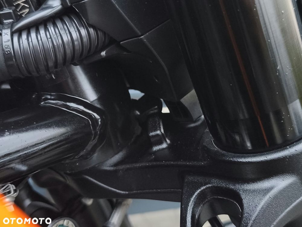 KTM Duke 790 - 17