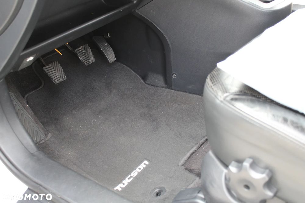 Hyundai Tucson 2.0 2WD Edition Plus - 21