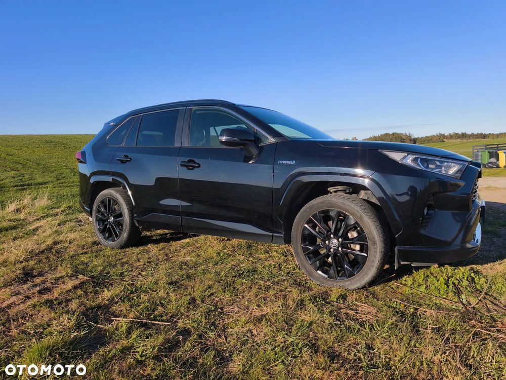 Toyota RAV4 2.5 Hybrid Black Edition by JBL 4x4 - 30