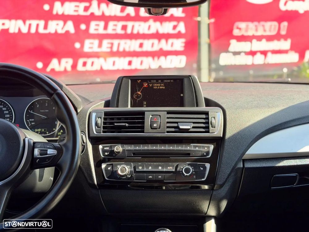 BMW 116 d Line Urban - 17