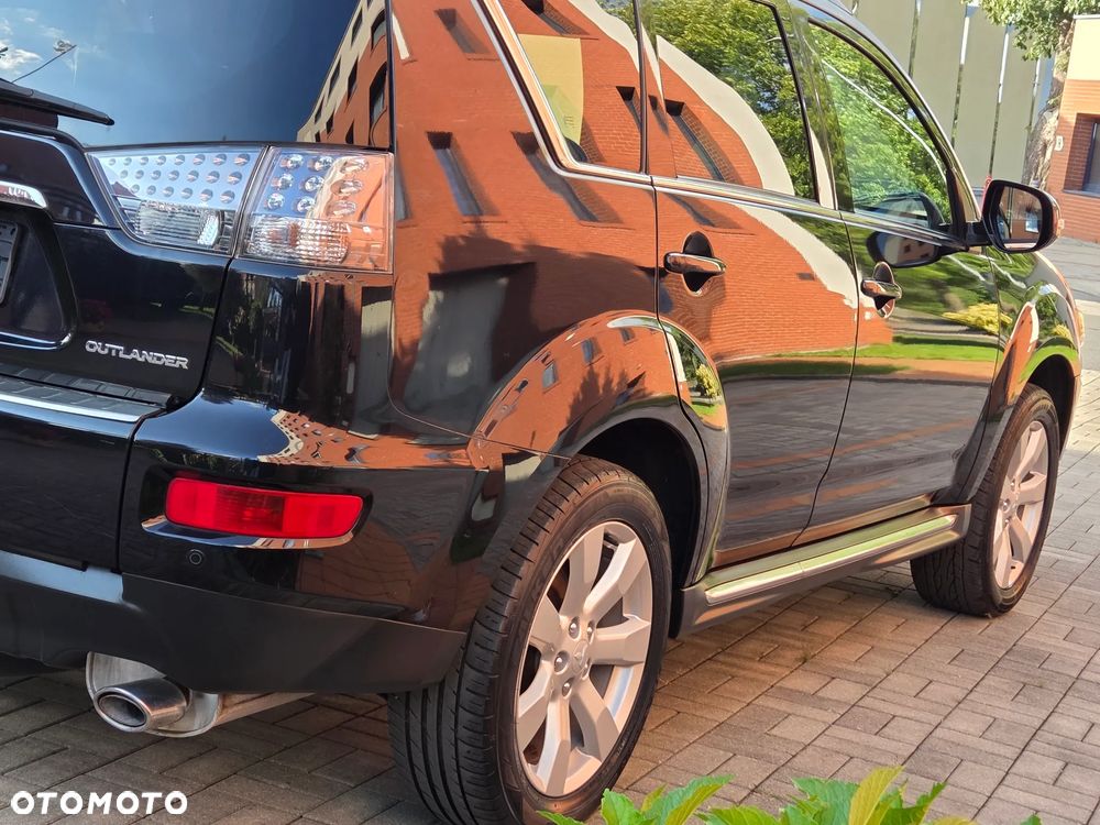 Mitsubishi Outlander 2.0 2WD Invite - 17