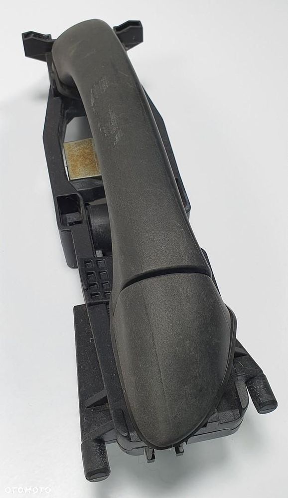 KLAMKA DRZWI PRAWY PRZÓD MERCEDES W203 2037600234 - 2